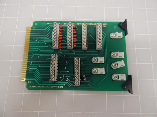 PNEUTRONICS 691-0098 INTERFACE MODULE T67992