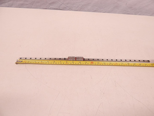 LOT OF 2 SCHNEEBERGER MNN9-G1 BEARINGS W/ 22" CNC LINEAR SLIDE RAILS LOT OF 2 SCHNEEBERGER MNN9-G1 BEARINGS W/ 22" CNC LINEAR SLIDE RAILS