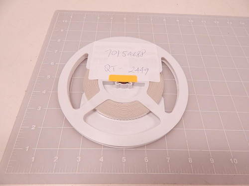 LOT OF 2449 70154688 CAPACITORS T73741