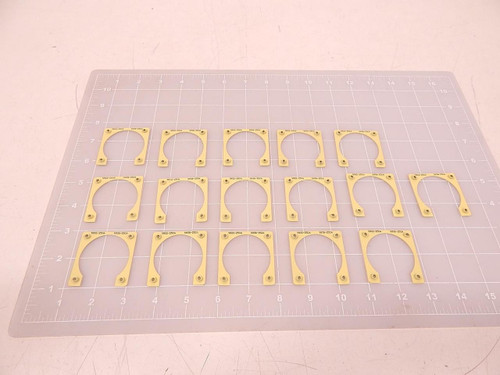 LOT OF 16 S922-25CA ST3M823C10 ELECTRICAL CONNECTOR PLATE CLAMPS T74079