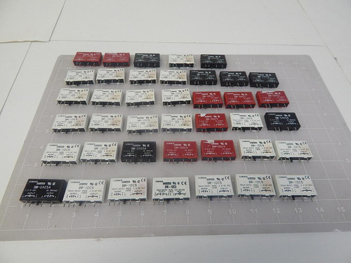 LOT OF 40 GORDOS SM-0AC5A SM-IDC5 SM-ODC5 OUTPUT & INPUT MODULES T64867