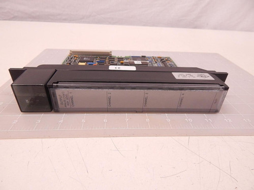 GE FANUC A07A1 IC697ALG320 ANALOG OUTPUT T72088