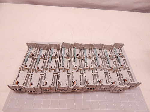 LOT OF 9 SIEMENS EN60439-1 251-5DM07 BUSBAR ADAPTER T79728