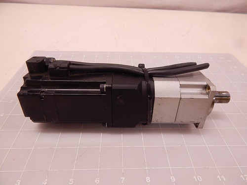 YASKAWA SESAME MOTOR SGMJV-04AAA61 PGL60-25 AC SERVO DRIVE 400 W 200 V 2.7 A T82120