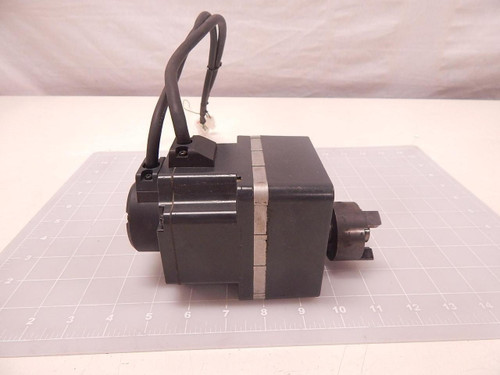 VEXTA BXM5120-GFH2 AC SERVO MOTOR 120 W 3000 RPM T79031 VEXTA BXM5120-GFH2 AC SERVO MOTOR 120 W 3000 RPM T79031