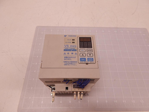 YASKAWA CIMR-XCBA20P7 VS MINI DRIVE/ INVERTER T82971