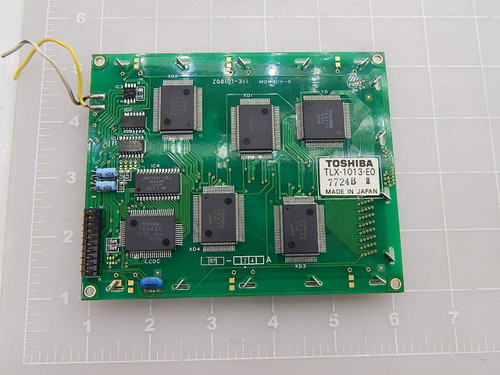 TOSHIBA ZQ8101-311 TLX-1013-E0 7724B LCD DISPLAY PANEL T89061