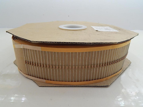 Lot of 5000 Max Quality Electric CFR, 21208177, R17-0205-392 Resistors 1/4 W, 3K9 ohm, 5% T90853 For Sale