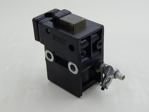 Lot of 2 Bosch 0 842 900 300 Latch Gate T92804 For Sale