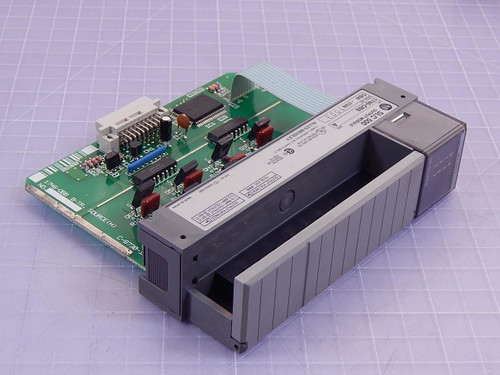 Allen Bradley SLC 500, 1746-OB8 Output Module T97090 For Sale