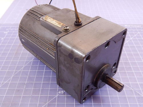Panasonic, Matsushita M91A40GV4Y, M9GB5B1 Servo Motor 200 V 50/60 Hz 0.48/0.38 A T100113 For Sale