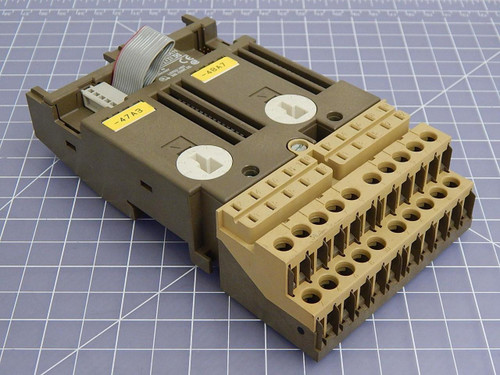 Siemens 6ES5 700-8MA11 BUS Module T100381 For Sale