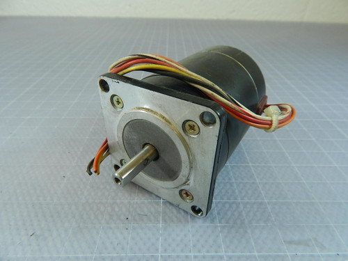 Vexta A2936-9212 Stepping Motor 2 Phase 4.2 VDC 1.9 A T100307 For Sale