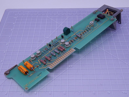 Hewlett Packard 08640-60020 Signal Generator Board T112160 For Sale