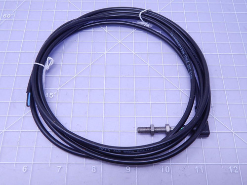 Telemecanique XZC P0266L2 PvR Pre Wired Female Connector w/ Proximity Sensor T114464 For Sale