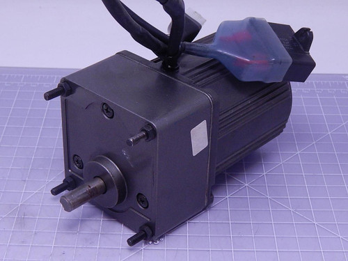 Panasonic M81A25G4L Servo Motor 100 V 50/60 Hz 0.56/0.51 A 1300/1575 RPM w/ Gear Head T116208 For Sale