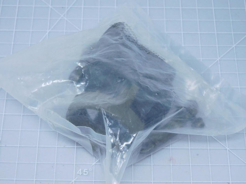 Amphenol 97-3057-1020-1 Circular MIL Spec Strain Clamp with Bushing Size 32 T125419 For Sale