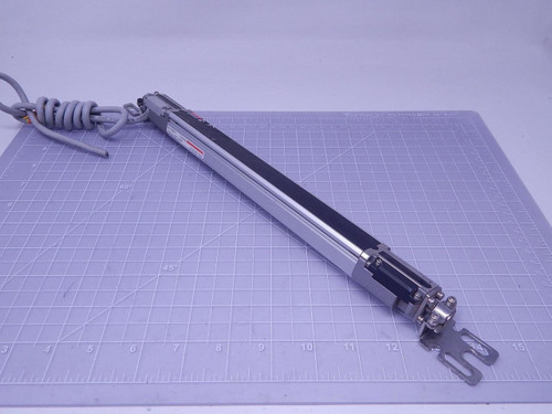 Keyence SL-V16H-T Light Curtain Transmitter 24 VDC T126520 For Sale