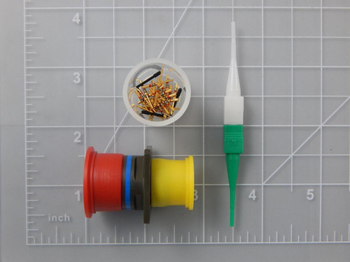 Amphenol D38999/20WC35PN 88-565793-35P   Circular MIL Spec Connector SIZE 13;22 PIN CRIMP w/ Circular MIL Spec Contacts For Sale