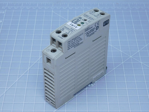 IDEC PS5R-SB05    Power Supply 10 W 5 VDC 2.0 A Out For Sale