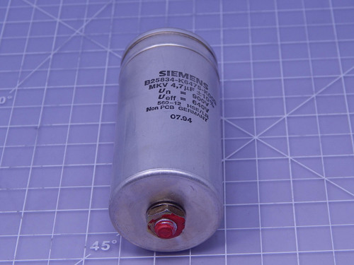 Siemens B25834-K6475-K009    Capacitor For Sale