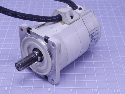 Panasonic MSMA022A1E    Servo Motor 92V 1.6A 0.2 KW 200HZ For Sale