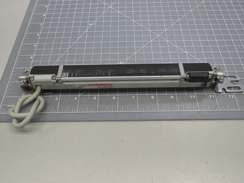 Keyence SL-C12H-T  Light Curtain Transmitter For Sale