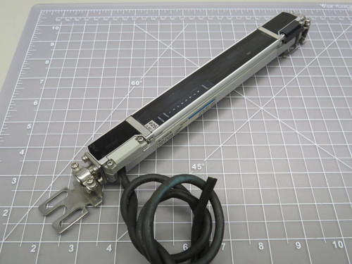 Keyence SL-C12H-R  Light Curtain Receiver For Sale