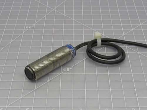 Telemecanique XU2-N18PP9ALL5-R  Photo Sensor For Sale