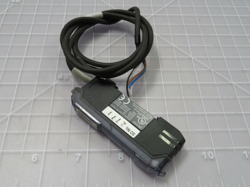 Keyence FS-V33  Fiber Optic Sensor Amplifier For Sale