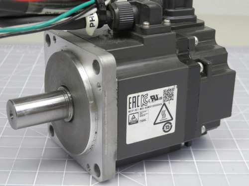 Mitsubishi HG-MR23  AC Servo Motor 3AC 110V 1.5A 200W  For Sale