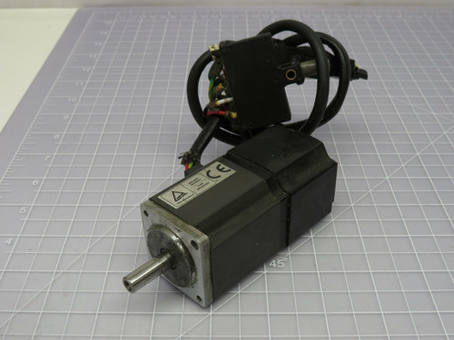 Mitsubishi HC-MF13  AC Servo Motor Input 3AC 105V For Sale