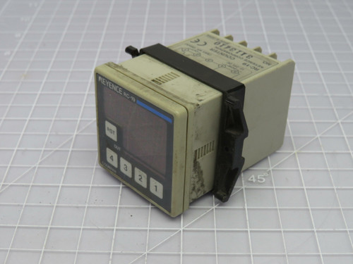 Keyence RC-19 3113410 LCD Display Electronic Preset Counter For Sale
