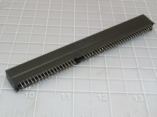 Lot of 500 Foxconn CWW105095-001 EQ04901-RO Connectors 100-200-415V 50A  For Sale