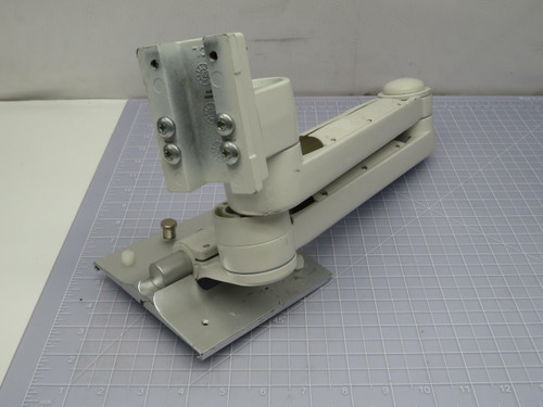 GCX WMM-0001-02 M Series Wall Mount Pivoting Arm Medical Monitor  For Sale