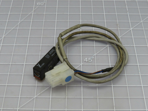 Yamatake HPJ-D21  Photoelectric Sensor  For Sale