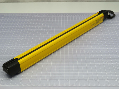 Keyence GL-R24H-T 53B107B6 Transmitter   For Sale
