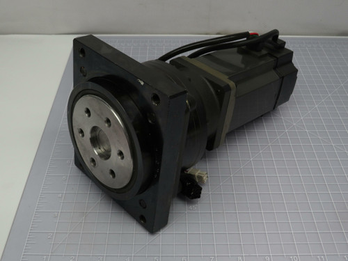 Mitsubishi HC-MFS73  AC Servo Motor  w Reducer ANFX-P30F-7TL3-21  For Sale