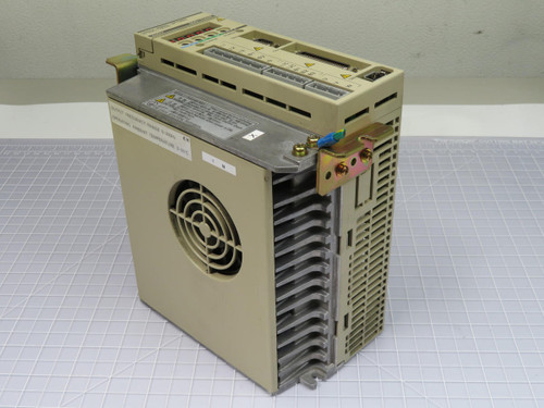 OMRON R88D-WT08H AC SERVO MOTOR 200V 600-750W TK158