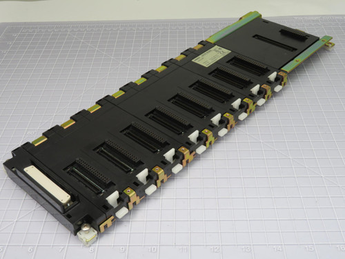 OMRON CS1W-BC083 BASE UNIT MODULE TK160