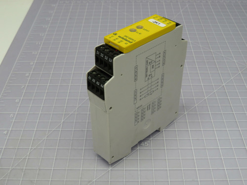 Wieland SNO 4003K-A  Safety Relay  For Sale