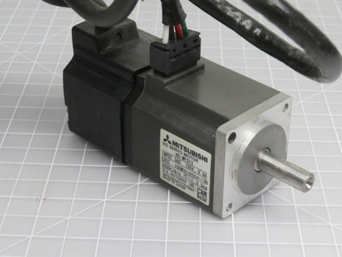 Mitsubishi HC-MFS13  AC Servo Motor 3AC 105V 0.9A 100W  For Sale