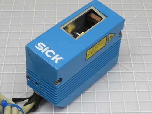 SICK CLV440-0010 1 017 588 BARCODE SCANNER 10-30 V 5 W TK272