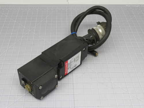 Honey Well  MPL2HD  Photoelectric Retroreflective Sensor  For Sale