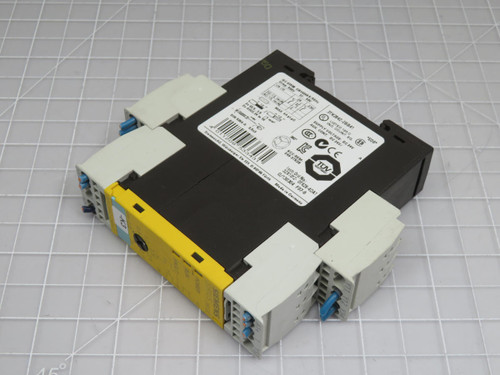 Siemens  3TK2842-2BB41  SIRIUS Safety Relay  For Sale