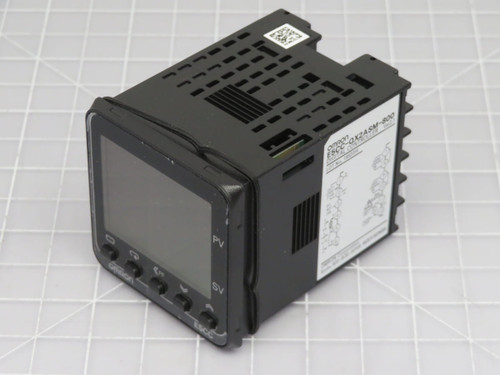 Omron  E5CC-QX2ASM-800  Digital Temperature Controller  For Sale
