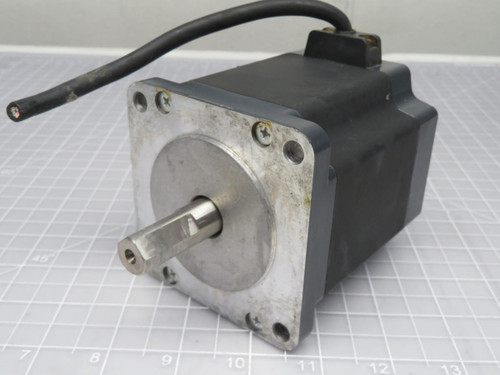 ORIENTAL MOTOR PK599BW VEXTA STEPPING MOTOR 3.14 VDC 1.4 AMP T200264