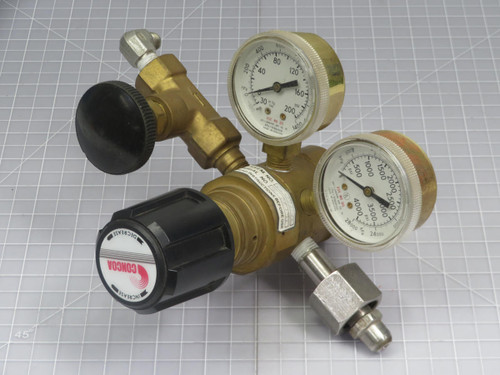 Concoa  412-3331-1L  Two-Stage Brass Regulator  For Sale