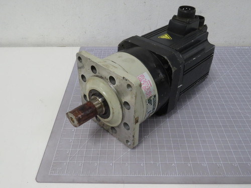 Mitsubishi HC-SF153X-S2  AC Servo Motor w Gear Drive 8.6 AMp 1.5 kW  For Sale