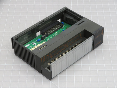 Mitsubishi  A1SY10  Output modules with relay switches  For Sale